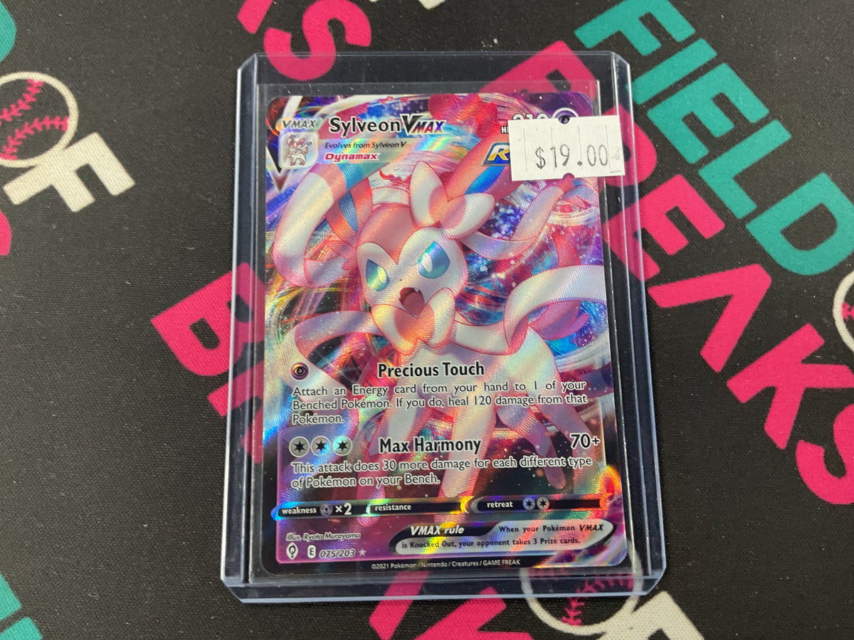 Sylveon 075/203